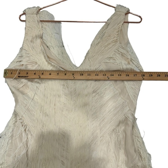 HAUTE HIPPIE Off White Swan Fringe Dress Size Large VGUC - Picture 11 of 11